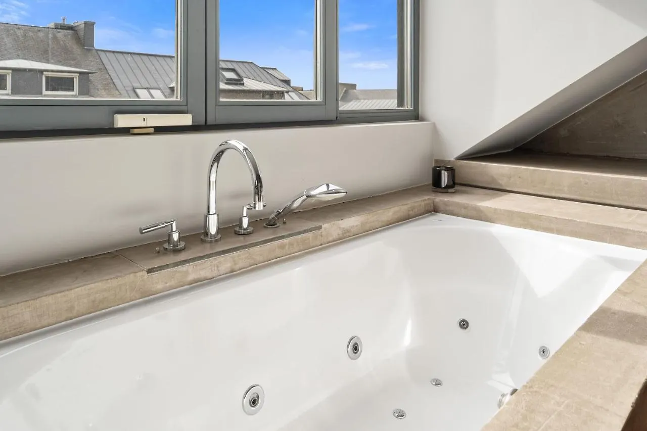 Apartmán Luxury Escape With Jacuzzi Bathtub In Hollerich Id11 Lucembursko